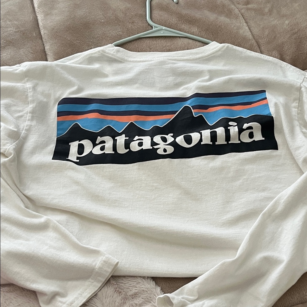 Patagonia Cream Tee with Black Logo